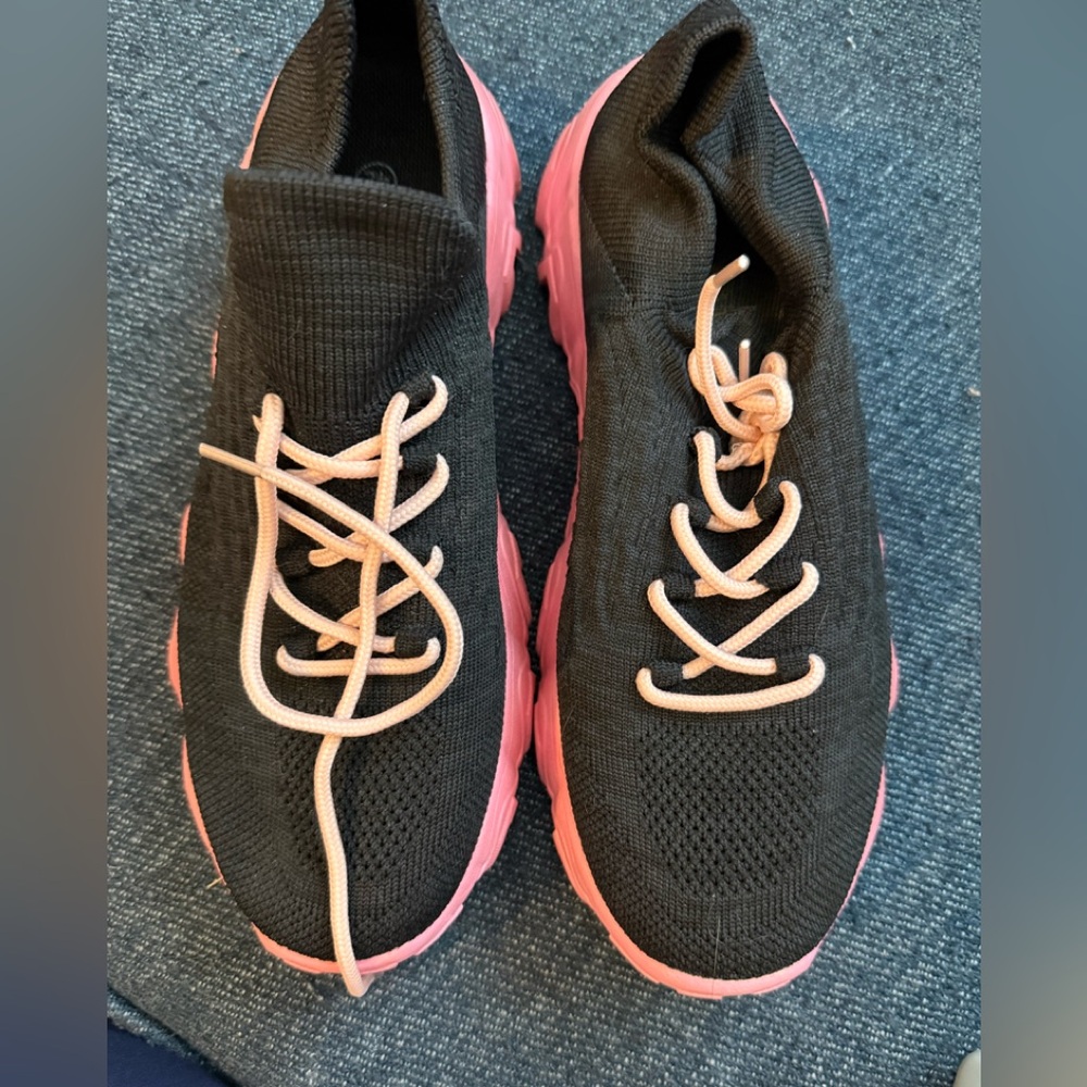 Womens shoes